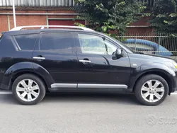 Usata 2008 Mitsubishi Outlander Instyle SUV | 4500 € (Buon prezzo)