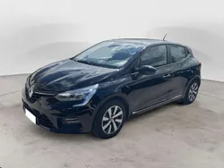 Nero Usata 2021 Renault Clio V Zen Tre volumi | 13.299 € (Buon prezzo)