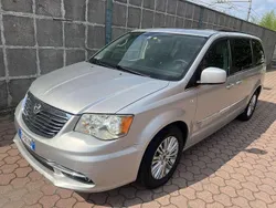 Argento Usata 2015 Lancia Voyager Platinum Monovolume | 8500 € (Super prezzo)