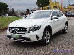 Bianco Usata 2018 Mercedes GLA180 AMG SUV | 18.900 € (Buon prezzo)