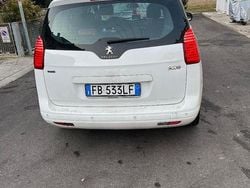 Bianco Usata 2015 Peugeot 5008 Monovolume | 3500 €
