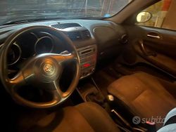 Usata 2004 Alfa Romeo 147 Due volumi | 1500 € (Ottimo prezzo)