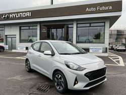 Grigio Usata 2023 Hyundai i10 Due volumi | 15.750 € (Cara)
