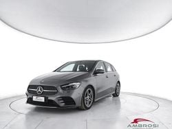 Grigio Usata 2023 Mercedes B200 AMG line Monovolume | 26.400 € (Ottimo prezzo)