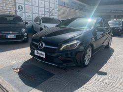 Nero Usata 2018 Mercedes A180 Tre volumi | 9900 € (Buon prezzo)