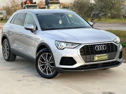 Argento Usata 2018 Audi Q3 Ambiente SUV | 27.499 € (Buon prezzo)