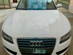 Bianco Usata 2011 Audi A5 Ambition Coupé | 7500 € (Buon prezzo)
