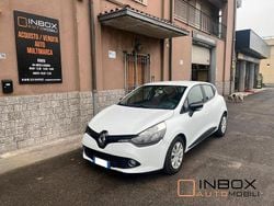 Bianco Usata 2014 Renault Clio IV Tre volumi | 6500 € (Buon prezzo)
