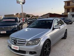 Grigio Usata 2007 Mercedes C220 Avantgarde Tre volumi | 5999 € (Buon prezzo)