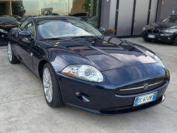 Blu/azzurro Usata 2006 Jaguar XK Coupé | 25.000 € (Buon prezzo)