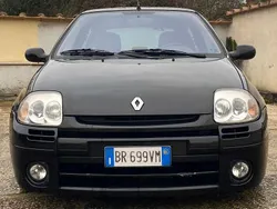 Nero Usata 2001 Renault Clio II Tre volumi | 8500 € (Buon prezzo)