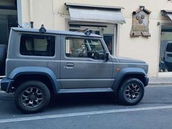 Grigio Usata 2019 Suzuki Jimny SUV | 29.400 € (Buon prezzo)