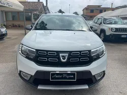 Bianco Usata 2017 Dacia Sandero Stepway Due volumi | 8200 € (Buon prezzo)