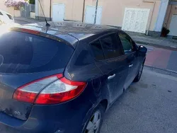 Grigio Usata 2010 Renault Mégane III Dynamique Tre volumi | 2000 € (Ottimo prezzo)