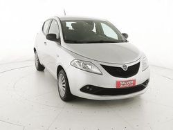 Argento Usata 2020 Lancia Ypsilon S Due volumi | 7900 € (Ottimo prezzo)