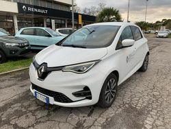 Bianco ghiaccio Usata 2020 Renault Zoe Intens Due volumi | 11.500 € (Ottimo prezzo)