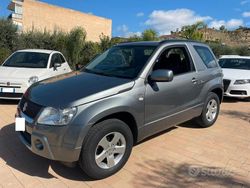 Grigio Usata 2009 Suzuki Grand Vitara SUV | 9500 € (Buon prezzo)