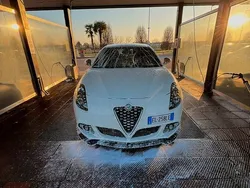 Usata 2012 Alfa Romeo Giulietta Due volumi | 6000 € (Buon prezzo)