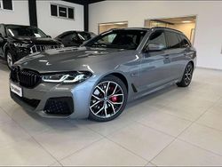 Grigio Usata 2023 BMW 530e M Sport Station wagon | 43.499 € (Buon prezzo)