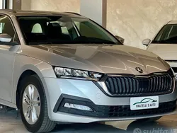 Grigio Usata 2023 Skoda Octavia Executive Station wagon | 18.800 € (Ottimo prezzo)