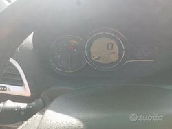 Nero Usata 2011 Renault Mégane Tre volumi | 3000 € (Ottimo prezzo)