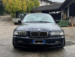 Usata 1998 BMW 323 Tre volumi | 7990 €