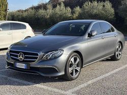 Usata 2020 Mercedes E200 Premium Plus Tre volumi | 17.990 € (Cara)