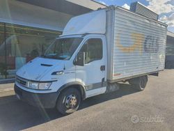 Bianco Usata 2004 Iveco Daily Furgone | 4500 € (Buon prezzo)