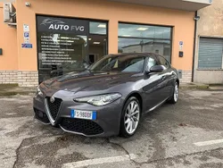 Grigio Usata 2018 Alfa Romeo Giulia Veloce Tre volumi | 24.000 € (Buon prezzo)