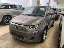 Mineral grey Usata 2023 Fiat 500e Action Due volumi | 15.890 € (Ottimo prezzo)