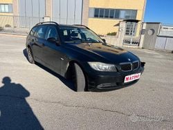 Nero Usata 2006 BMW 320 Station wagon | 990 € (Super prezzo)