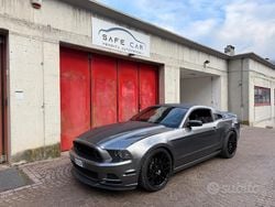 Grigio Usata 2014 Ford Mustang Coupé | 28.900 € (Buon prezzo)