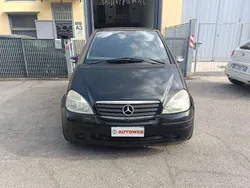 Grigio Usata 2004 Mercedes A160 Elegance Monovolume | 2500 € (Buon prezzo)
