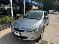 Grigio Usata 2011 Opel Astra Station wagon | 5500 € (Molto cara)