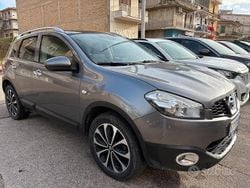 Grigio Usata 2012 Nissan Qashqai Tekna SUV | 6800 € (Buon prezzo)