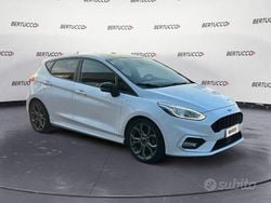 Bianco Usata 2018 Ford Fiesta ST-Line Tre volumi | 11.500 € (Buon prezzo)