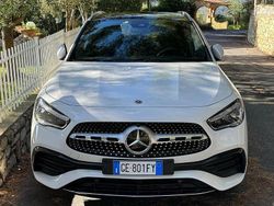 Bianco Usata 2021 Mercedes GLA200 Premium Plus SUV | 29.000 €