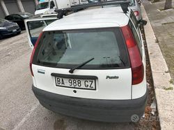 Bianco Usata 1997 Fiat Punto Tre volumi | 950 €