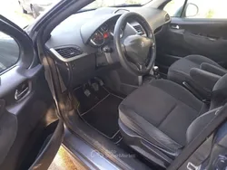 Gray Usata 2007 Peugeot 207 Tre volumi | 3250 € (Molto cara)