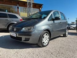 Grigio Usata 2011 Fiat Idea Monovolume | 3990 € (Buon prezzo)