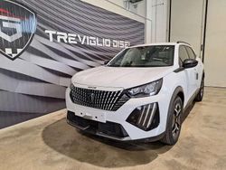 Bianco okenite Usata 2024 Peugeot 2008 Allure SUV | 25.500 € (Molto cara)