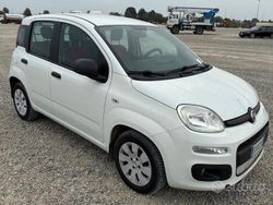 Bianco Usata 2013 Fiat Panda Tre volumi | 5000 € (Buon prezzo)