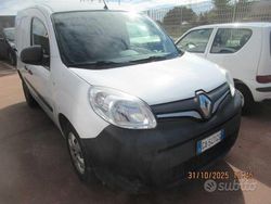Bianco Usata 2020 Renault Kangoo Tre volumi | 9000 € (Ottimo prezzo)