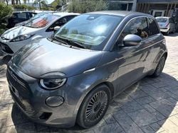 Grigio Usata 2020 Fiat 500e Icon Due volumi | 11.999 € (Super prezzo)
