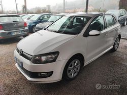 Bianco Usata 2010 VW Polo Comfortline Tre volumi | 5700 € (Cara)