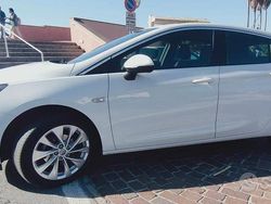 Bianco Usata 2019 Opel Astra Dynamic Tre volumi | 11.000 € (Buon prezzo)