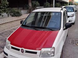 Bianco Usata 2012 Fiat Panda Active Due volumi | 2000 € (Super prezzo)