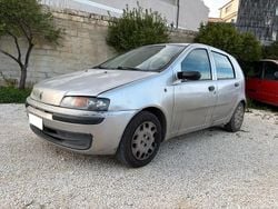 Grigio Usata 2001 Fiat Punto Due volumi | 799 € (Ottimo prezzo)