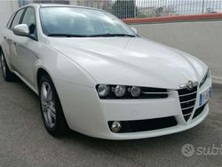 Usata 2012 Alfa Romeo 159 Station wagon | 6300 € (Cara)
