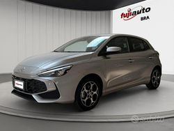 Silver met Usata 2024 MG MG3 Luxury Due volumi | 18.900 € (Buon prezzo)